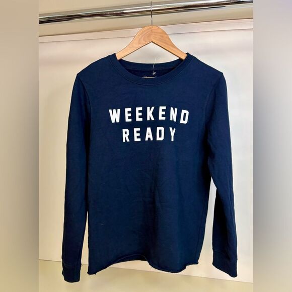 NWOT - Navy 'Weekend Ready' sweatshirt - size Large - Picture 1 of 3